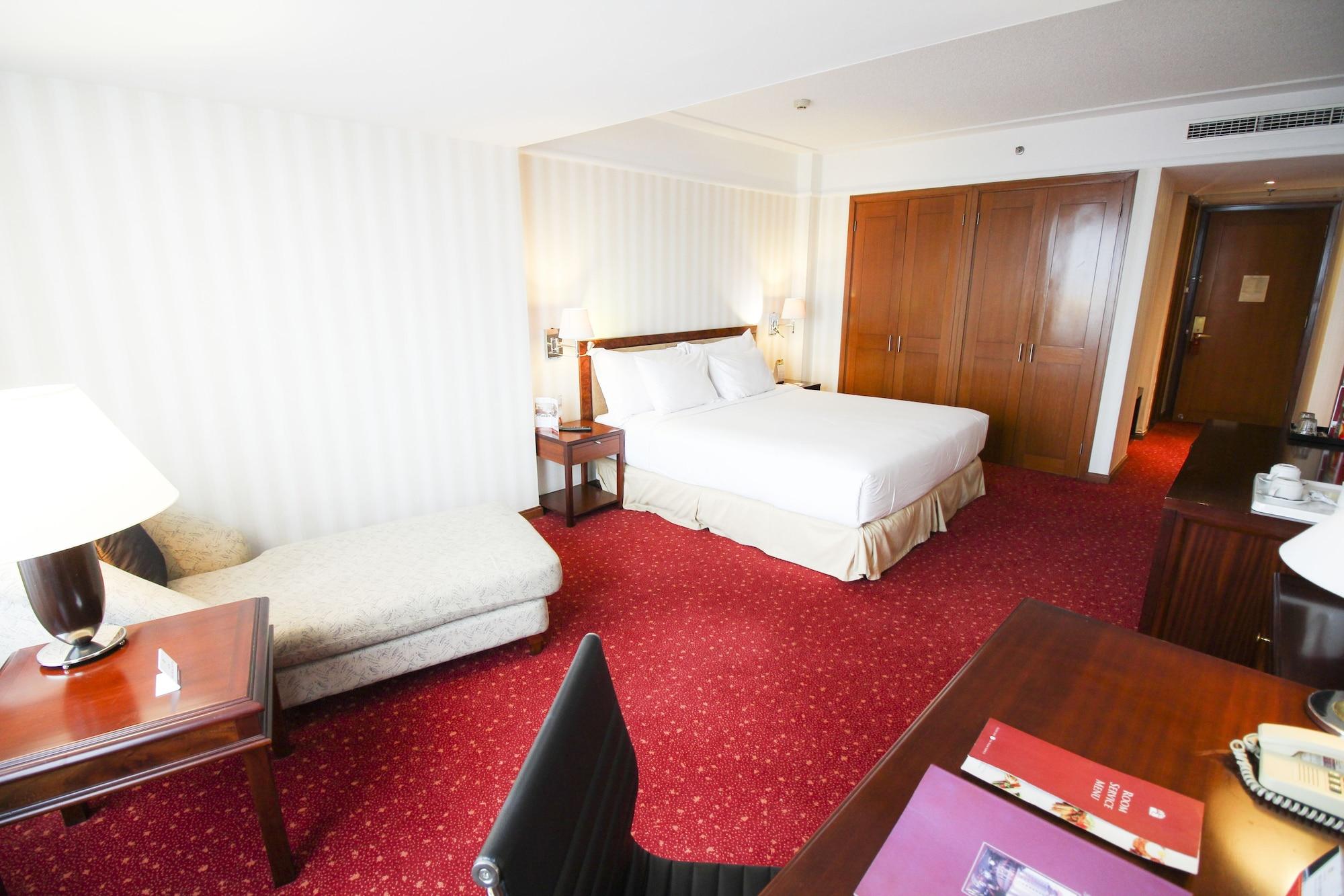 Redtop Hotel & Convention Center Джакарта Экстерьер фото