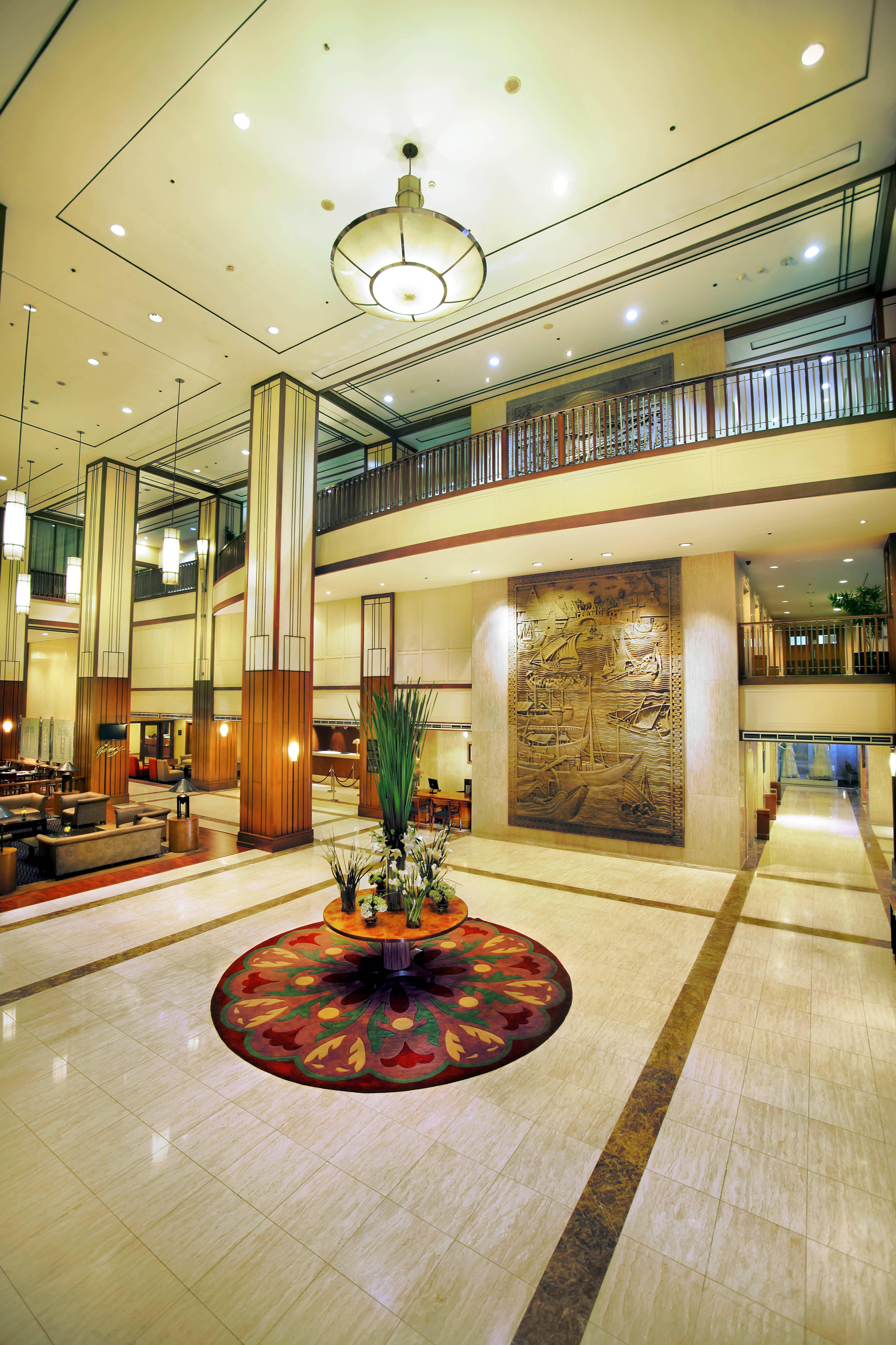 Redtop Hotel & Convention Center Джакарта Экстерьер фото