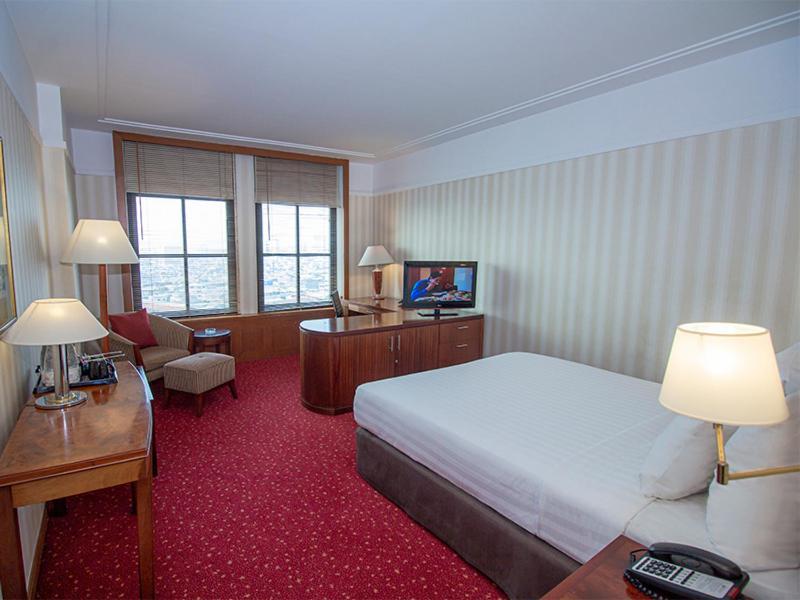 Redtop Hotel & Convention Center Джакарта Экстерьер фото